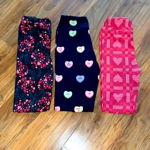 Lularoe girls valentine’s leggings